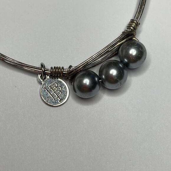 BOURBON & BOWETIES silver tone bracelet bangle gray faux pearls wire wrapped - Picture 2 of 8